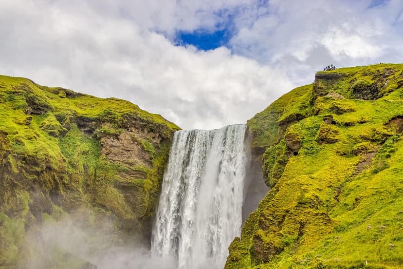 waterfall, iceland, landscape, water, nature, the stage, river, seljalandsfoss, falls, mountain, icelandic, figure, beautiful, landmark, power, mountains, stream, travel, twilight, waterfall, wat